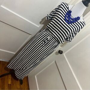 Annabelle Black and White Striped faux wrap maxi with pockets! Women's large